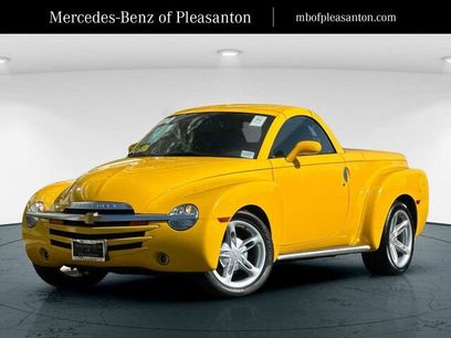 Used 2004 Chevrolet SSR w/ Preferred Equipment Group