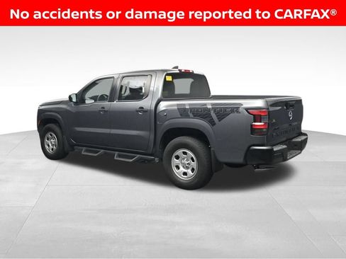 Used 2022 Nissan Frontier S w/ Technology Package RWD image 3