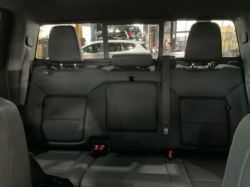 Used 2024 Chevrolet Silverado 1500 RST AWD/4WD image 30