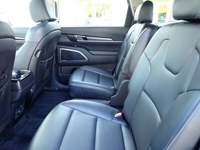 Used 2024 Kia Telluride S w/ S Sunroof Package AWD/4WD image 16
