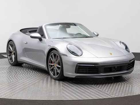 Used 2021 Porsche 911 Carrera S RWD image 4