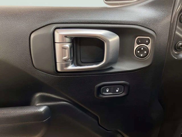 Used 2023 Jeep Wrangler Unlimited Rubicon 4xe AWD/4WD image 27
