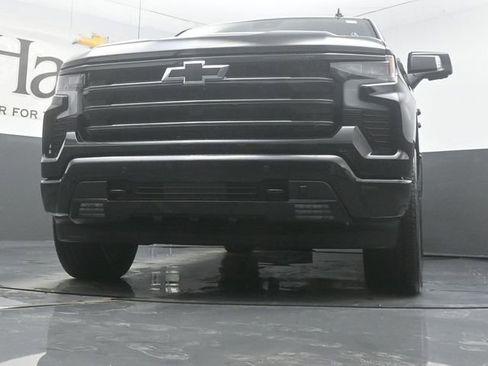 New 2026 Chevrolet Silverado 1500 High Country w/ High Country Premium Package AWD/4WD image 34