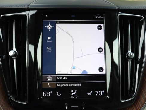 Used 2019 Volvo XC60 T6 Inscription w/ Protection Package Premier AWD/4WD image 19