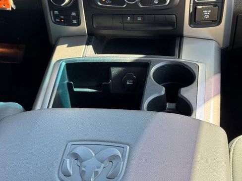 Used 2014 RAM 1500 Big Horn image 15