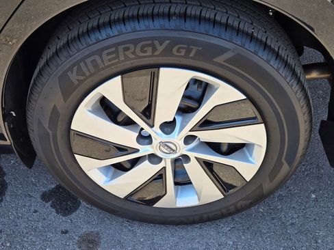 Certified 2025 Nissan Altima 2.5 S image 10