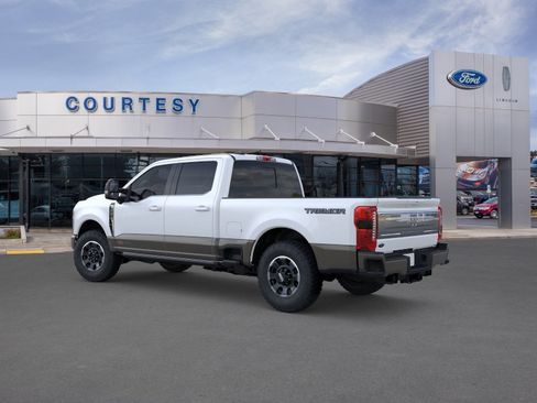 New 2026 Ford F250 King Ranch w/ Tremor Off-Road Package AWD/4WD image 4