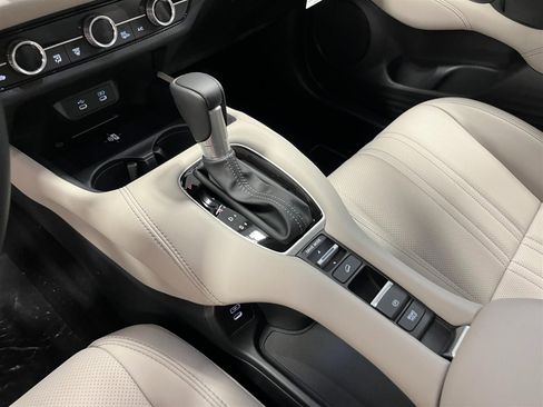 New 2026 Honda HR-V EX-L image 22