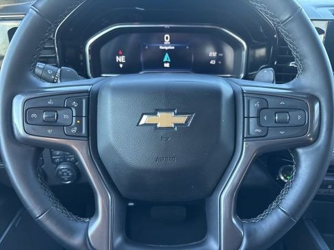 Used 2024 Chevrolet Silverado 1500 High Country w/ High Country Premium Package image 17
