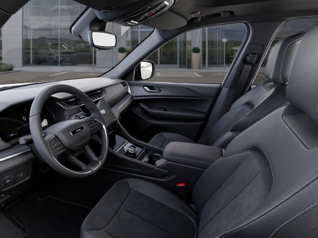 New 2025 Jeep Grand Cherokee 4WD image 22