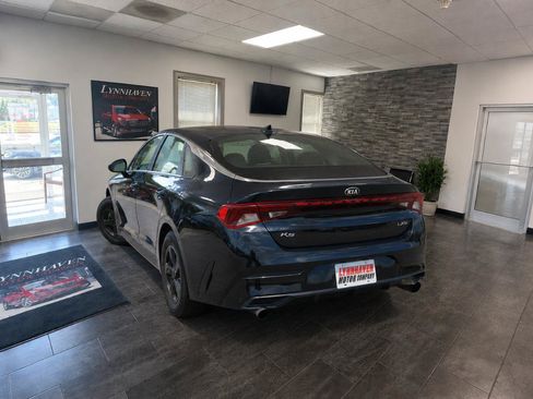 Used 2021 Kia K5 LXS FWD image 4