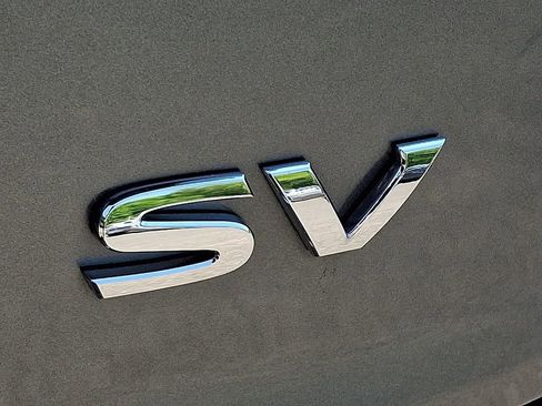 Used 2023 Nissan Rogue SV FWD image 30