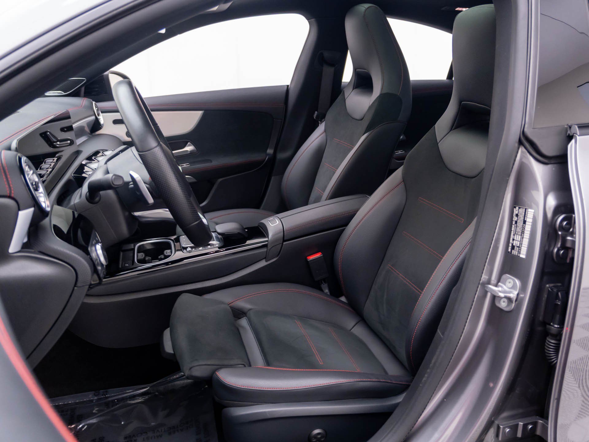 Used 2023 Mercedes-Benz CLA 250 4MATIC image 15
