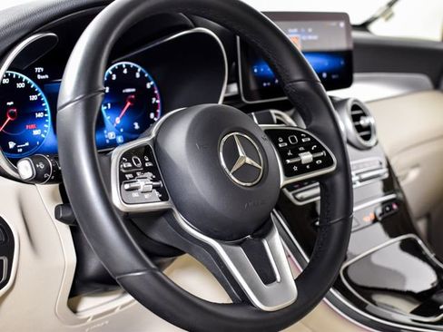 Certified 2022 Mercedes-Benz GLC 300 w/ Premium Package Lite image 20