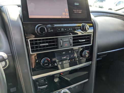 Used 2022 INFINITI QX80 Premium Select w/ Cargo Package image 24