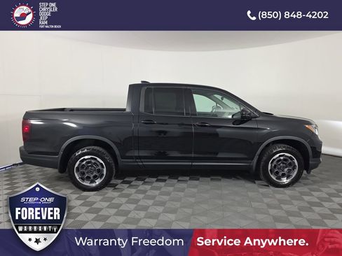 Used 2024 Honda Ridgeline Sport image 8
