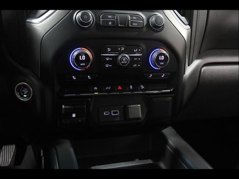Used 2021 Chevrolet Silverado 1500 LT Trail Boss w/ Bed Protection Package AWD/4WD image 14