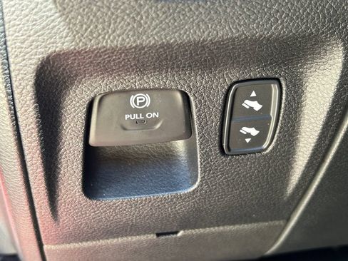 Used 2022 RAM 1500 Big Horn w/ Built-to-serve Edition AWD/4WD image 26