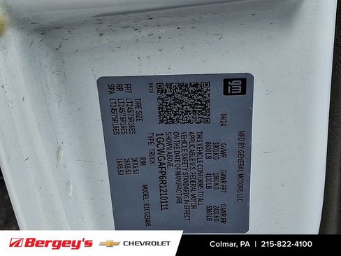 Certified 2024 Chevrolet Express 2500 w/ Driver Convenience Package image 27