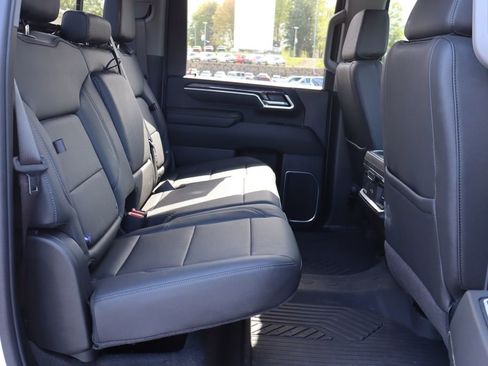 Used 2025 Chevrolet Silverado 2500 LTZ w/ LTZ Plus Package AWD/4WD image 19