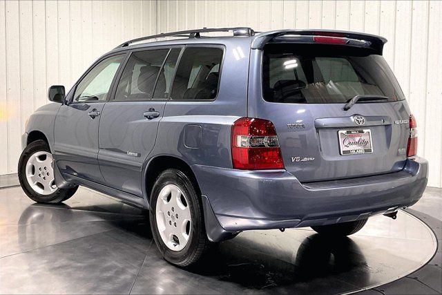Used 2006 Toyota Highlander Limited AWD/4WD image 12