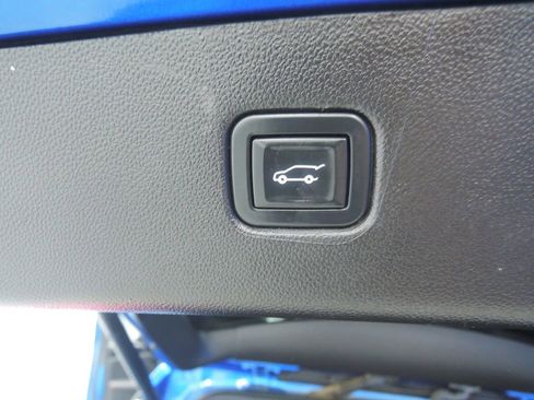 Used 2021 Chevrolet Blazer RS w/ Driver Confidence II Package image 33