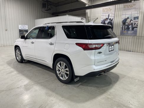 Used 2019 Chevrolet Traverse High Country AWD/4WD image 6