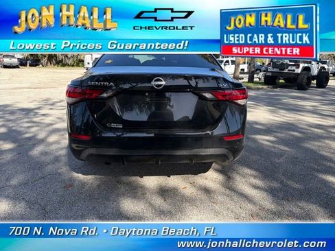 Used 2024 Nissan Sentra SV w/ SV Premium Package image 10