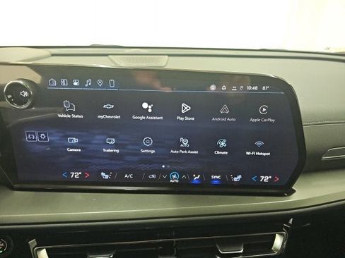 New 2026 Chevrolet Traverse LT w/ Enhanced Driving Package image 5