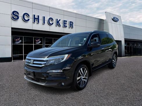 Used 2016 Honda Pilot Touring image 4