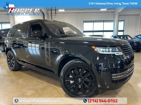 Used 2023 Land Rover Range Rover SE image 1