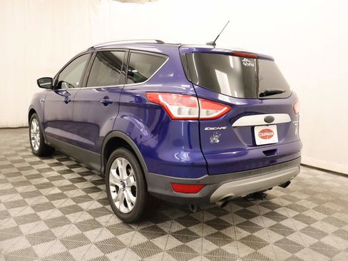 Used 2015 Ford Escape Titanium image 3