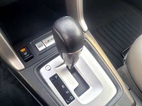 Used 2015 Subaru Forester 2.5i Limited image 22