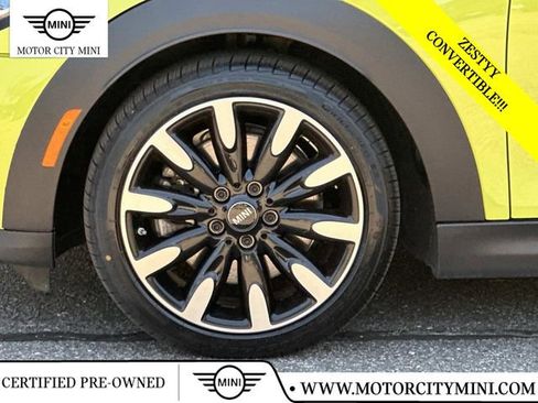 Certified 2023 MINI Cooper S image 11
