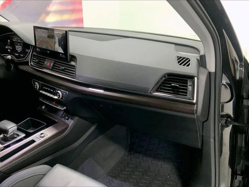 Certified 2023 Audi Q5 2.0T Premium Plus w/ Premium Plus Package image 20