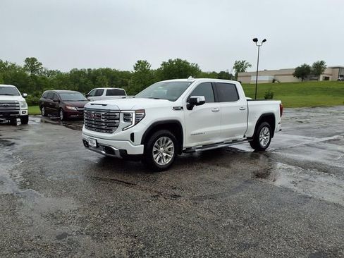 Used 2024 GMC Sierra 1500 Denali w/ Technology Package AWD/4WD image 46