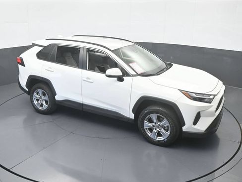Used 2024 Toyota RAV4 XLE AWD/4WD image 49