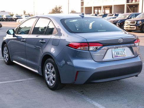 Certified 2024 Toyota Corolla LE FWD image 5