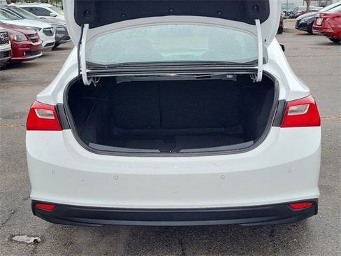 Used 2024 Chevrolet Malibu LT image 29
