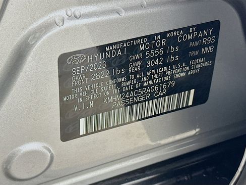 Used 2024 Hyundai Ioniq 6 SE AWD/4WD image 12