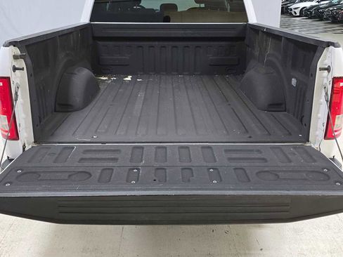 Used 2017 Ford F150 XLT image 15