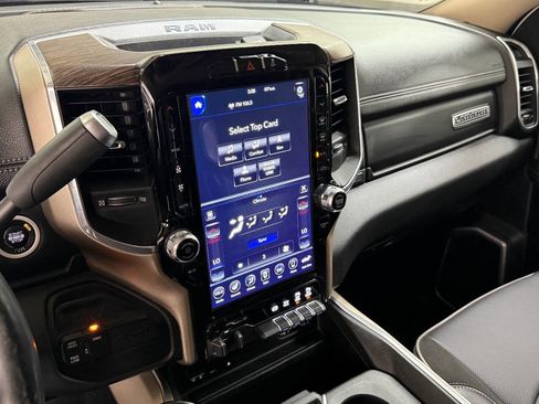 Used 2019 RAM 3500 Laramie image 63