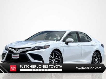 Used 2024 Toyota Camry SE