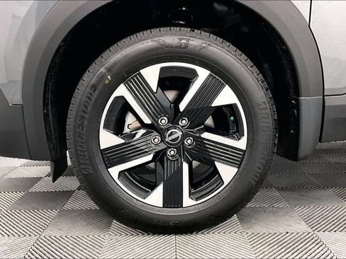 New 2026 Nissan Kicks SV AWD/4WD image 12