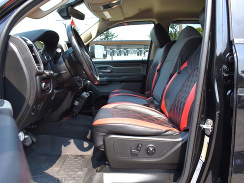 Used 2020 RAM 1500 Big Horn AWD/4WD image 10