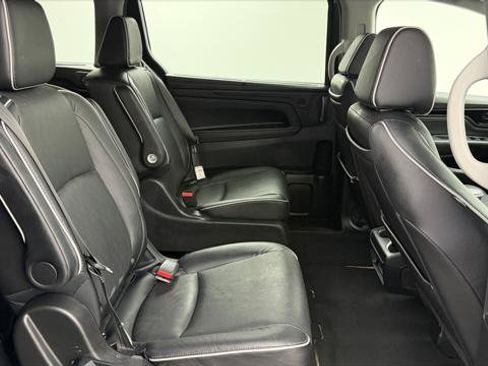 Used 2022 Honda Odyssey Elite image 18