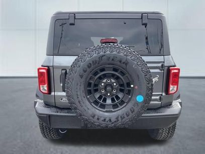 New 2026 Ford Bronco Big Bend w/ Black Diamond Package