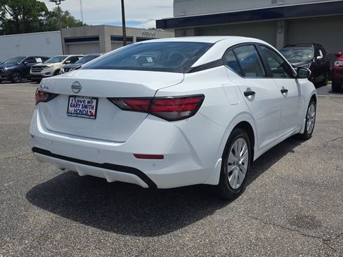 Used 2024 Nissan Sentra S FWD image 4