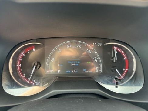 Certified 2025 Toyota RAV4 XLE AWD/4WD image 23