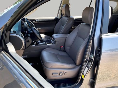 Used 2023 Lexus GX 460 Luxury w/ Sport Design Package AWD/4WD image 8